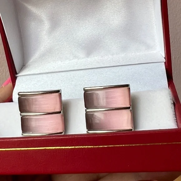 DONALD TRUMP SIGNATURE COLLECTION PINK CAT’S EYE GLASS CUFFLINKS SILVERTONE RARE